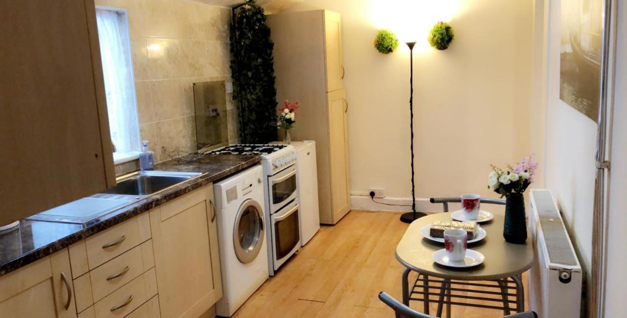 Beautiful Apartment Bristol Exterior foto